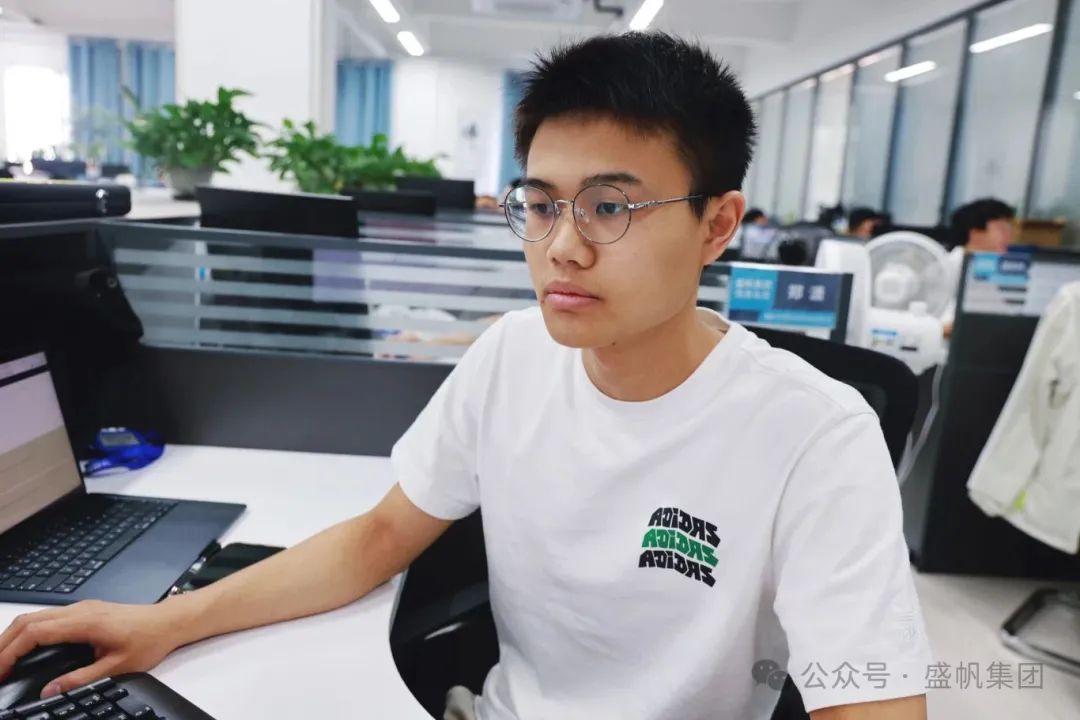 1749110107127780.jpg 1749110107127780.jpg